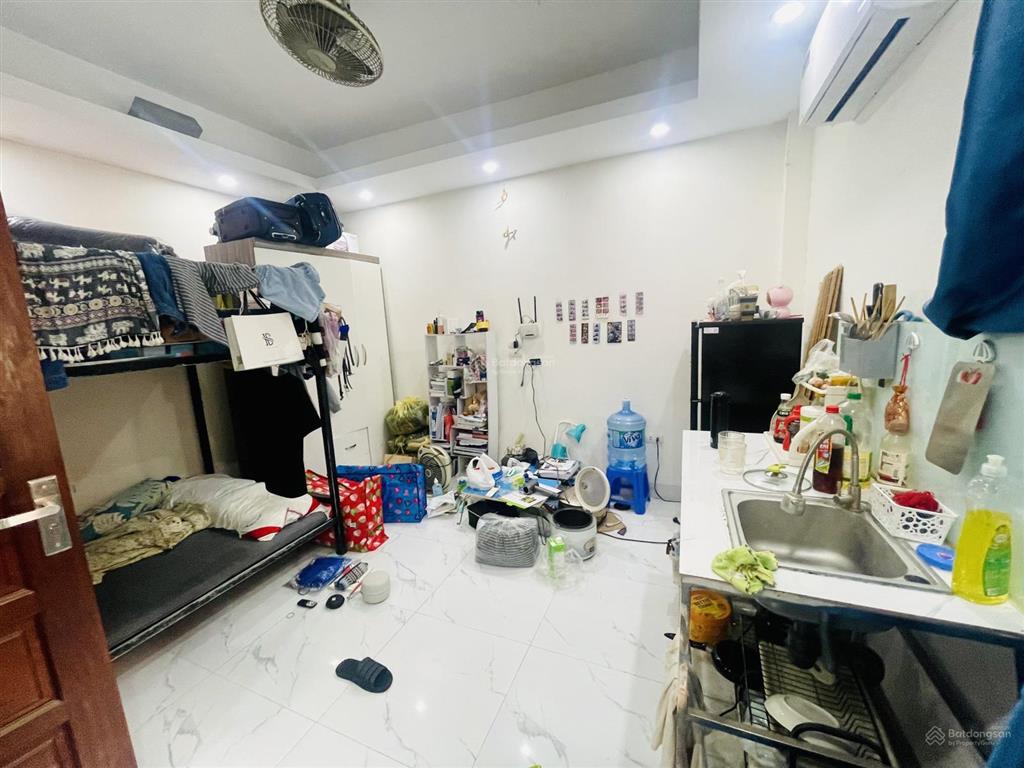 Hàng hiếm tại trần đại nghĩa, bán gấp nhỉnh 12 tỷ, 43m2, 8pn khép kín 0979 130 *** giá đầu tư