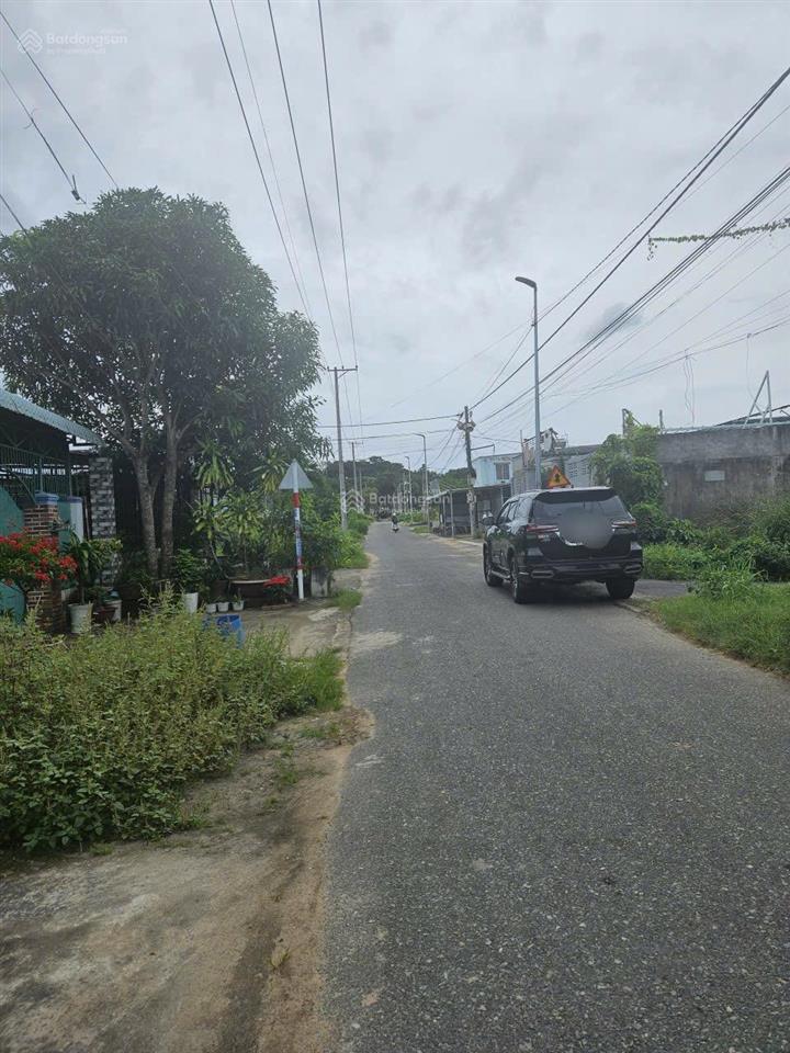 Nhà c4 trung tâm xã tam phước  long điền  brvt cũ.
diện tích 5x25  128m sẵn 80m thổ cư