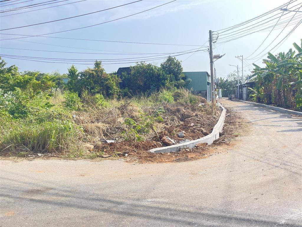 Còn một lô duy nhất ngay trung tâm hành chính huyện đất đỏ mặt tiền đường trịnh hoài đức