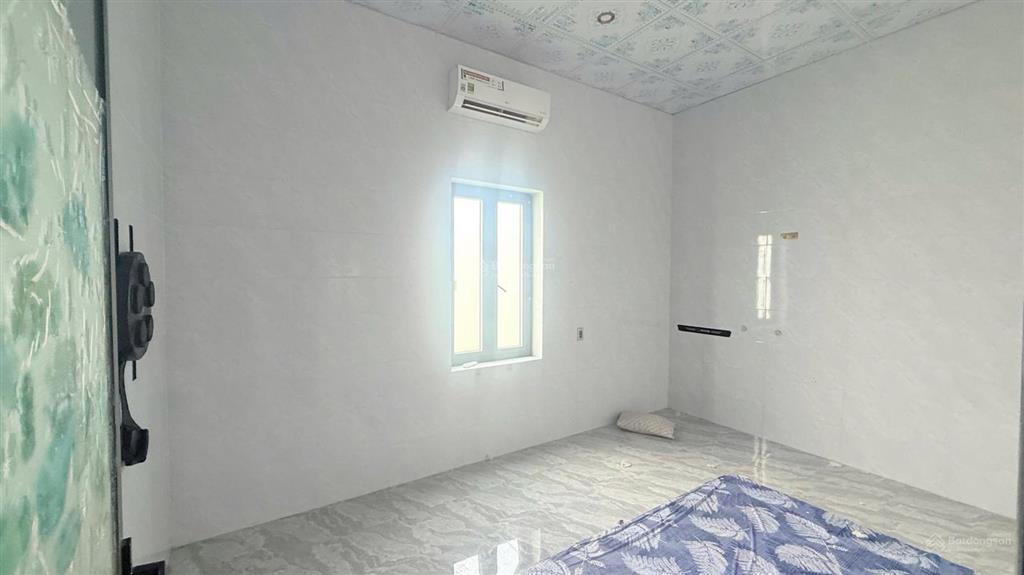 Chủ ngộp lắm rồi anh chị ạ cần bán gấp căn nhà, một lầu 1 trệt anh chị ạ