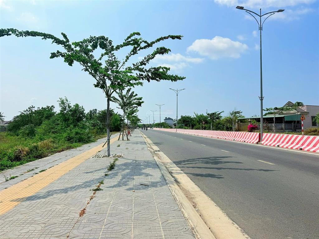 Cần bán gấp lô đất mặt tiền tỉnh lộ 44b, dt 501.2m2 12x42m tc 80m2 cách biển chỉ 5 km