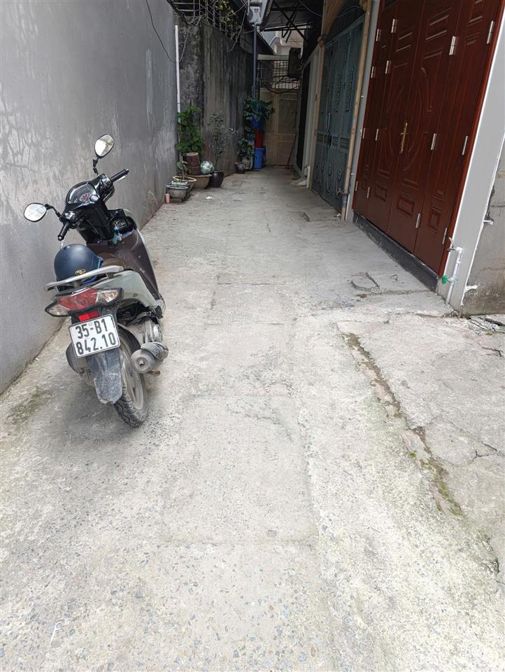 Chính chủ bán nhà ngõ 103 cổ nhuế  50m ra phố  45m2 4 tầng  giá đầu tư 9,3 tỷ  không quy hoạch