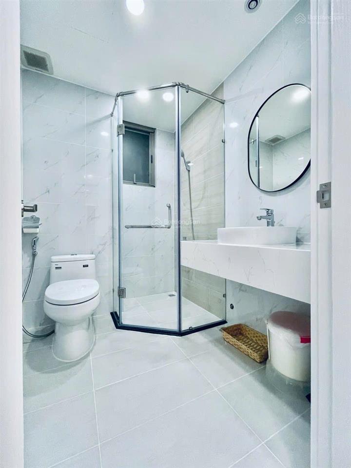 Bán căn hộ chung cư tại chung cư hưng phúc 2pn, 2wc đầy đủ nội thất giá tốt 7,5 tỷ sổ hồng