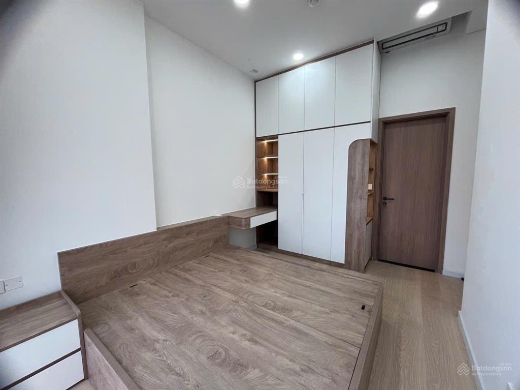 Bán căn hộ đẹp tại the aurora phú mỹ hưng, 8,8 tỷ vnd, 70 m2, 2pn, 2wc, nhiều tiện ích