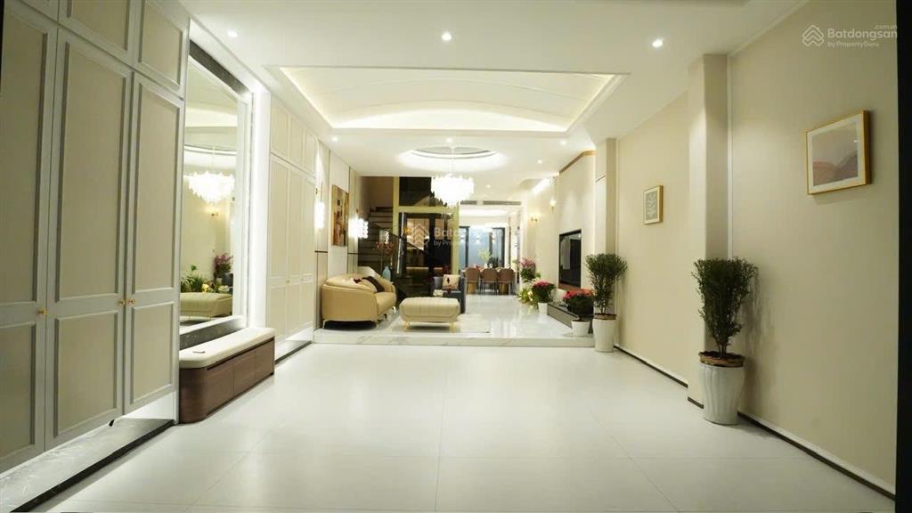 Bán nhà mặt phố tại d6, p phú mỹ, q7, tp.hcm, 17,8 tỷ, 90m2