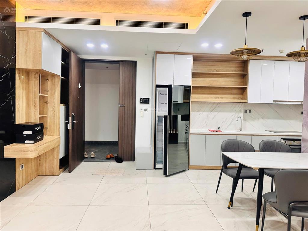 Bán căn hộ đẹp tại the signature, 8,5 tỷ, 81 m2, có ô xe quận 7, tp.hcm, nhiều tiện ích hot!