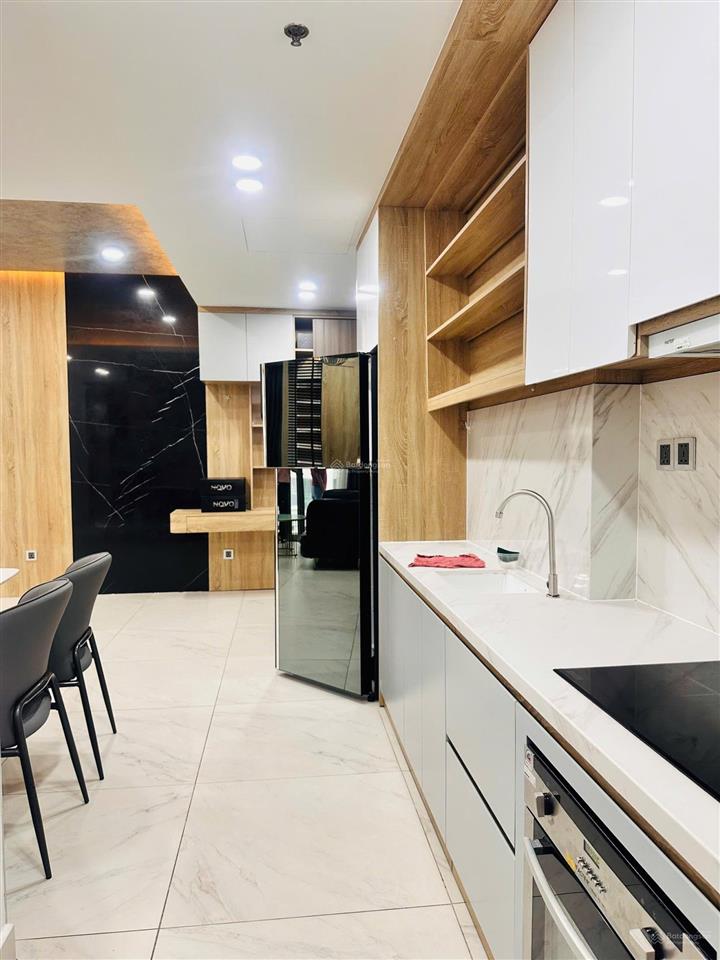 Bán căn hộ đẹp tại the signature, 8,5 tỷ, 81 m2, có ô xe quận 7, tp.hcm, nhiều tiện ích hot!