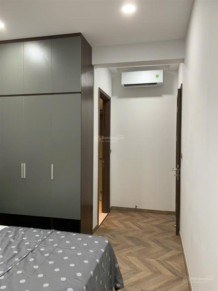 Bán căn hộ cc the peak, 8,6 tỷ, 80m2, 2pn, 2wc, có ô xe view đẹp tại tân phú, q7, hcm