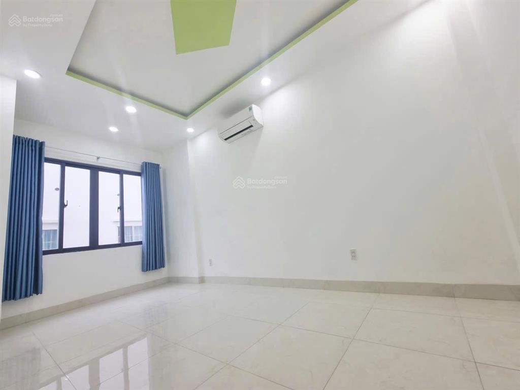 Bán nhà 3 tầng hẻm lạc long quân, phường phước tân 54m2 giá 4 tỷ 700