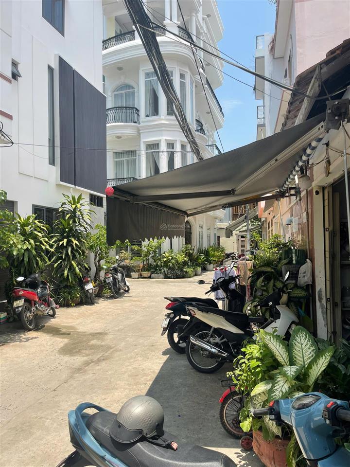 Bán nhà 2 mặt tiền đường lạc thiện phường bắc nha trang. ngay khu đại học nha trang. giá 12 tỷ 500