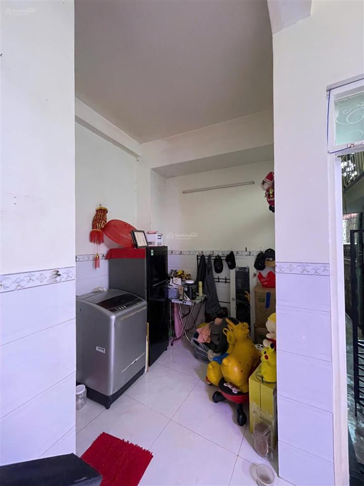 Bán nhà 2 tầng cách đường đồng nai phước hải tầm 30m , nha trang. giá 2 tỷ 200