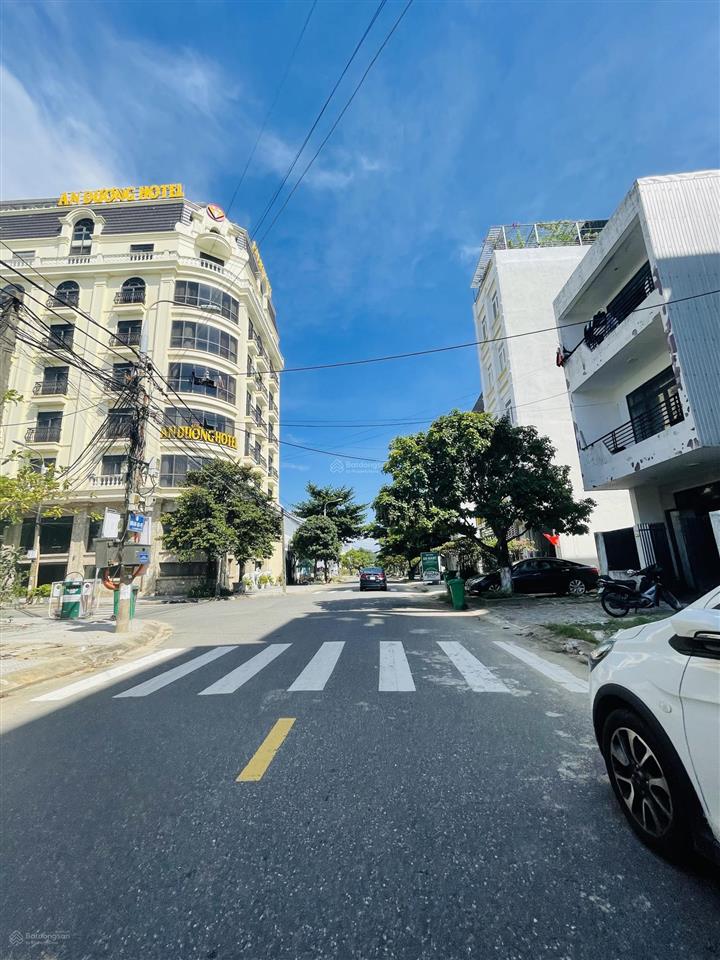 Chính chủ cần bán nhanh cặp đất đường nguyễn xiển, ngay biển sơn thuỷ,  0905 783 ***