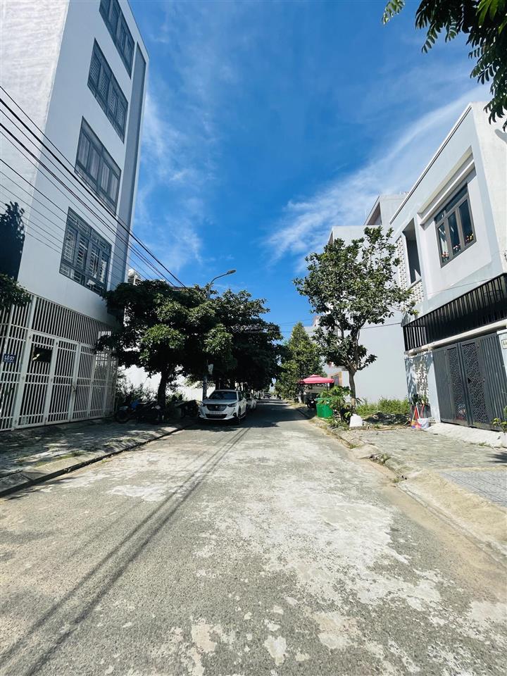 Chính chủ cần bán lô đất đường sơn thuỷ đông 2, ngay biển sơn thuỷ,  0905 783 ***