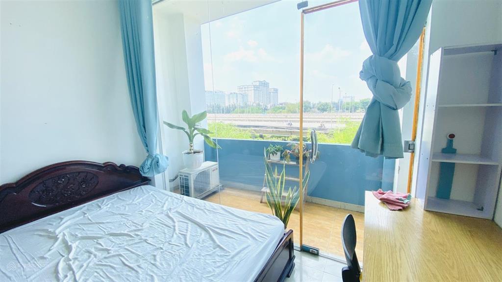 Cho thuê chdv 20m2  đối diện đh rmit tdt vivo lotte trung sơn chỉ 4,8tr