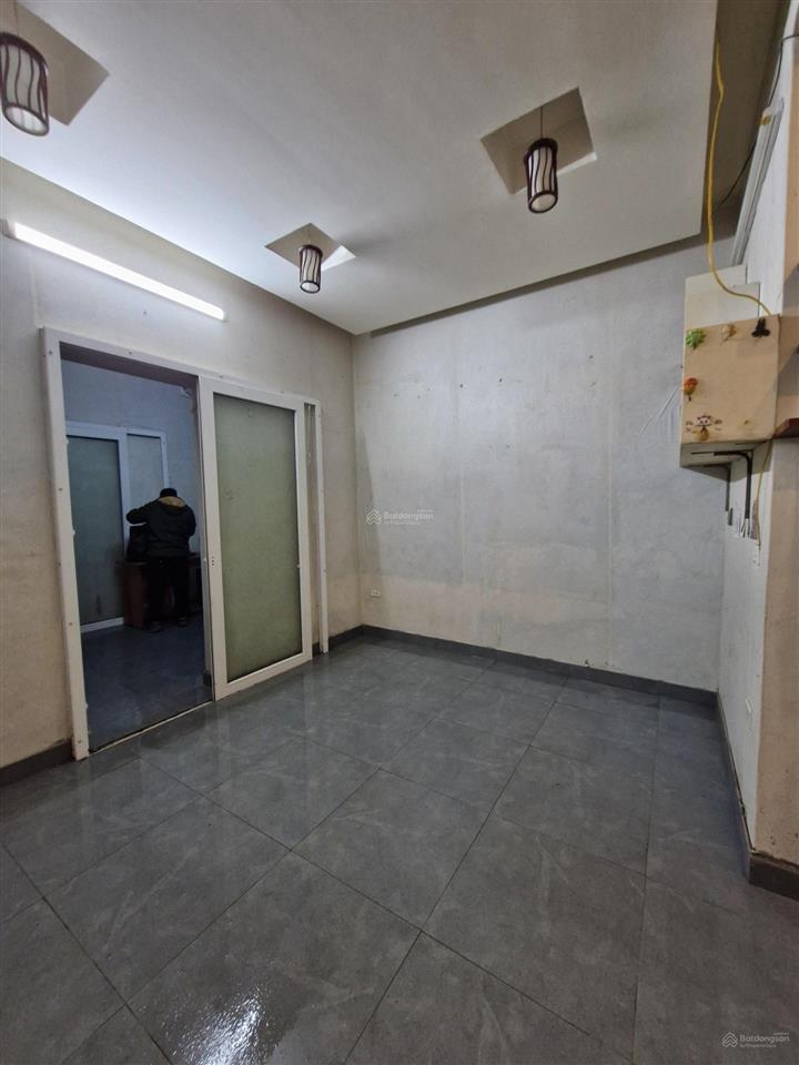 Bán nhà tôn đức thắng 37/55m2 x tầng 1, ô tô chỉ 4 tỷ 35