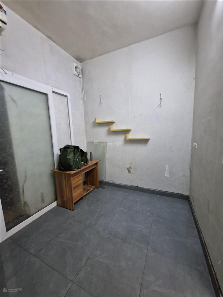 Bán nhà tôn đức thắng 37/55m2 x tầng 1, ô tô chỉ 4 tỷ 35