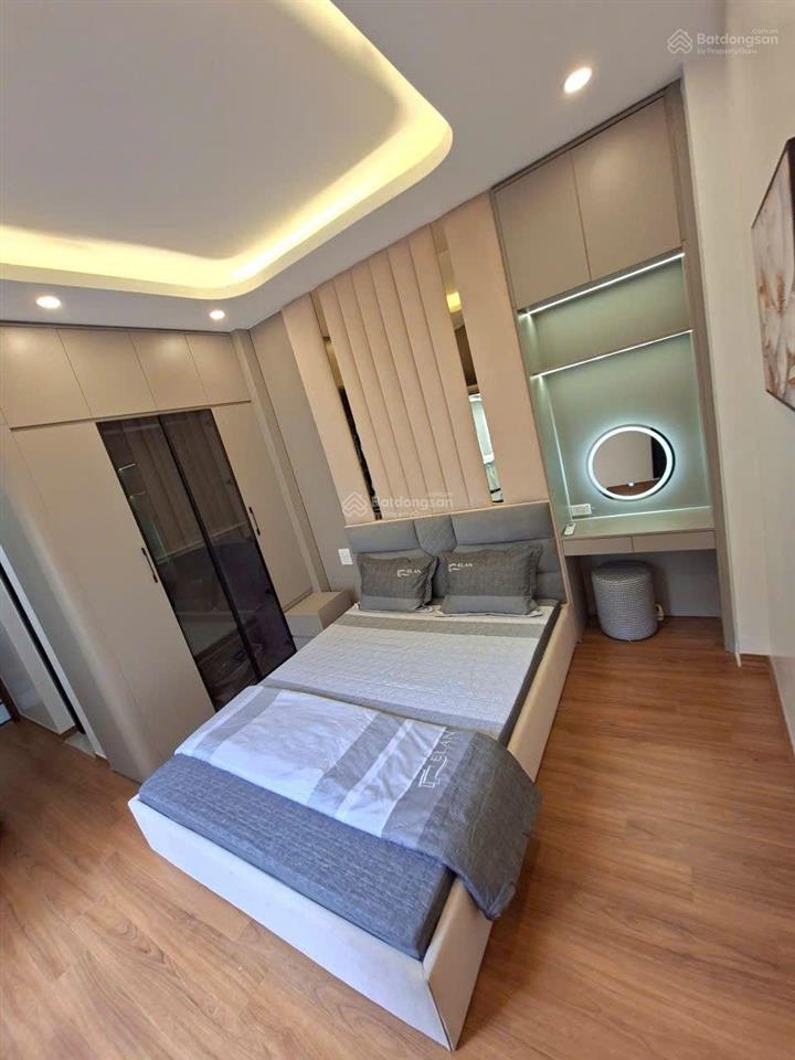 Bán nhà đội cấn, 6 tầng thang máy, gpxd chỉ hơn 11 tỷ