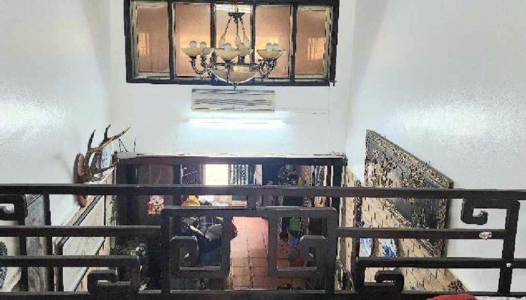 BÁN GẤP NHÀ HOÀNG HOA THÁM TT TÂY HỒ GIÁP DANH BA ĐÌNH Ô TÔ ĐỖ CỬA KD 60M X 3 TẦNG 18  TỶ  