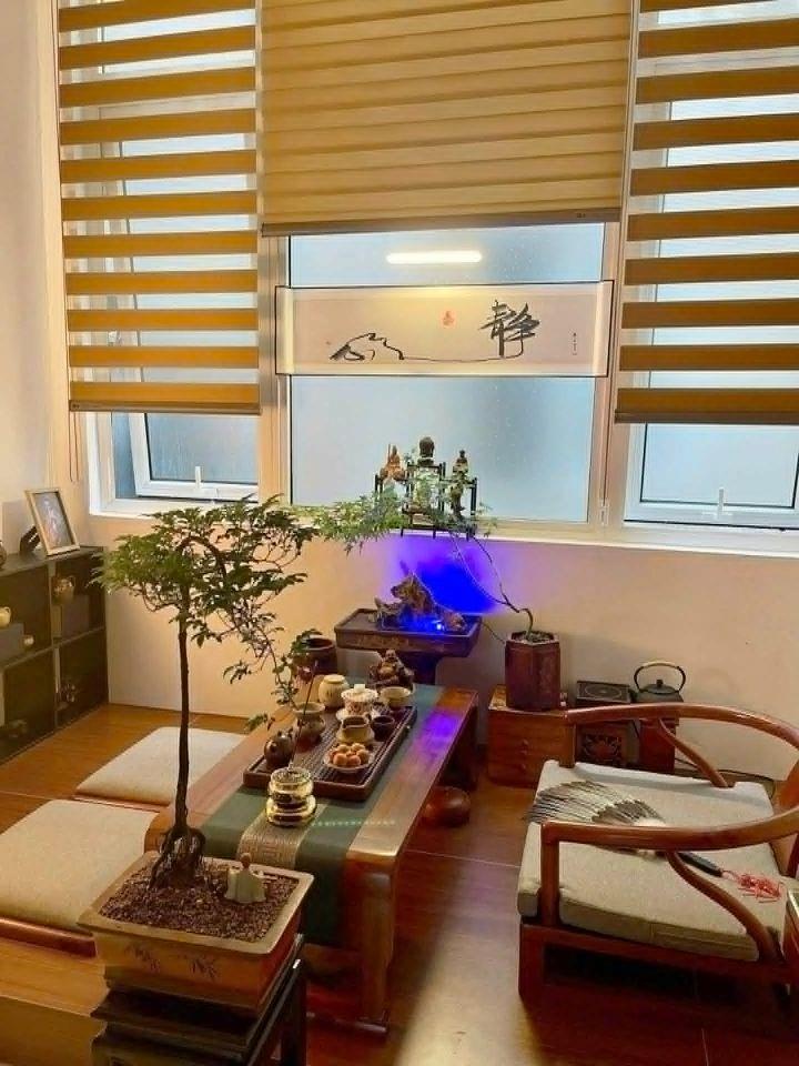 BÁN GẤP NHÀ  GIANG VĂN MINH PHỐ VIP BA ĐÌNH KD ONLINE 37M X 4 TẦNG 12,2 TỶ.