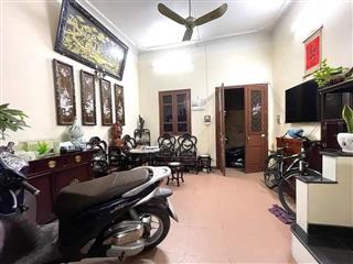 GIẢM SỐC  NHÀ  ĐỘI CẤN  TT BA ĐÌNH  KD Ô TÔ TRÁNH VỈA HÈ 3M 32M X 3 TẦNG NHỈNH 9 TỶ