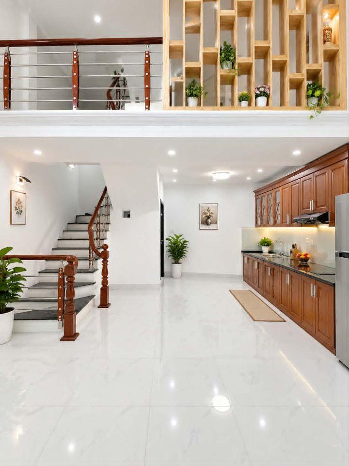CHÍNH CHỦ CẦN BÁN GẤP NHÀ KIM MÃ PHỐ VIP BA ĐÌNH FULL NỘI THẤT 30M X 5 TẦNG MT 4,2 M 7,5 TỶ.