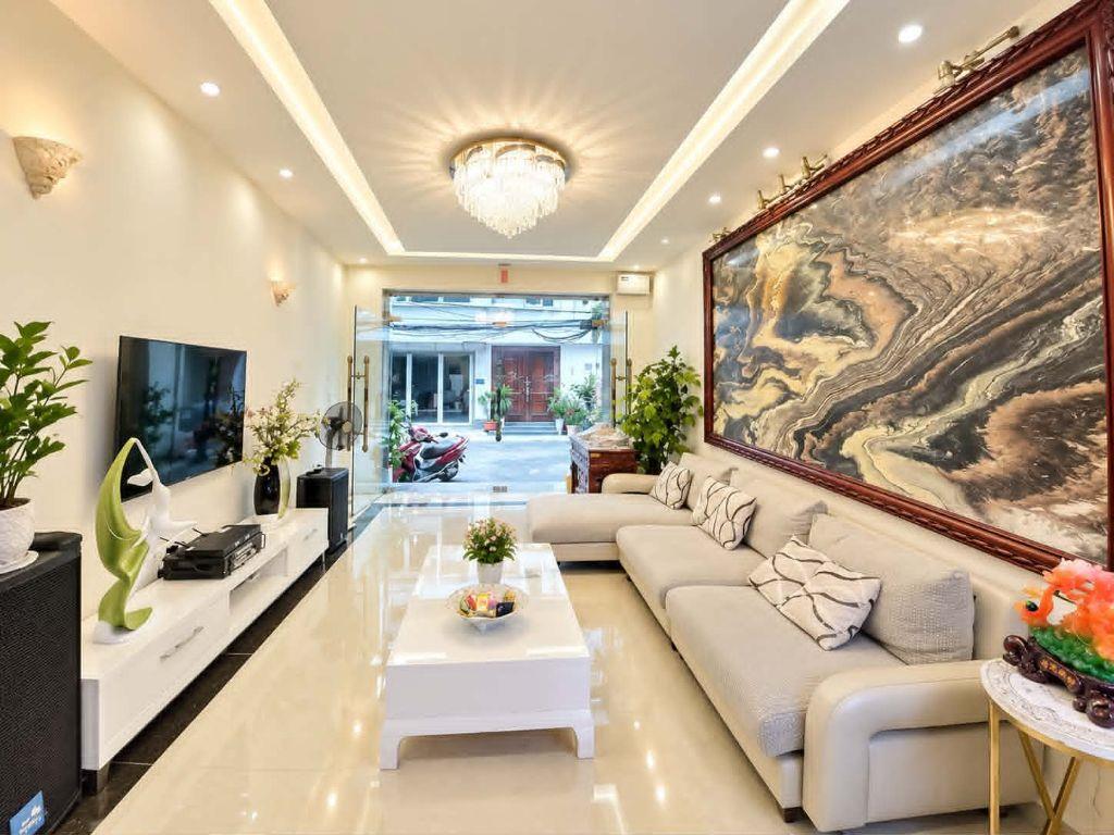 BÁN GẤP NHÀ QUÁN THÁNH PHỐ VIP BA ĐÌNH  GIÁP RANH TÂY HỒ FULL NỘI THẤT 40M X 5 TẦNG NHỈNH 16 TỶ