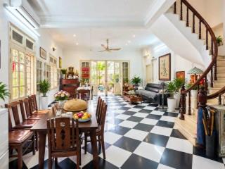 CHÍNH CHỦ CẦN BÁN GẤP NHÀ LÝ NAM ĐẾ PHỐ VIP HOÀN KIẾM PHÂN LÔ KD Ô TÔ VÀO NHÀ 60M X 4 TẦNG NHỈNH 30 TỶ.