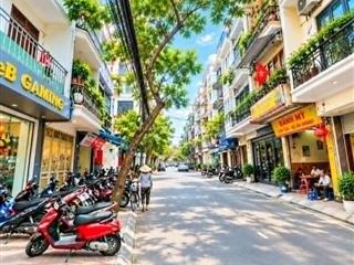 BÁN GẤP NHÀ GIẢNG VÕ_ ĐÊ LA THÀNH TT BA ĐÌNH KD VỈA HÈ Ô TÔ TRÁNH 50M X 5 TẦNG NHỈNH 25 TỶ 