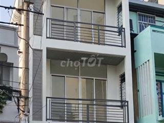 CẦN TIỀN BÁN GẤP NHÀ MẶT TIỀN LỚN Q8 - GIÁP Q5( CẦU CHÀ VÀ)