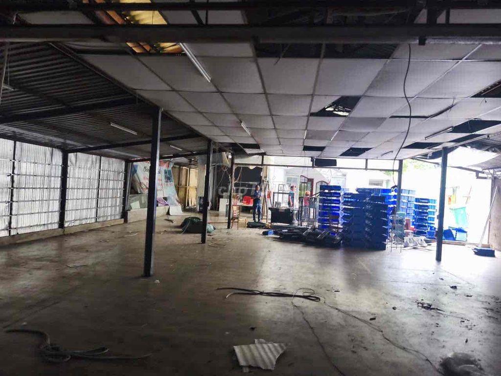 Mặt Tiền Kinh Doanh (600m2) Hẻm 496 Dương Quảng Hàm_thông ra ờ kè