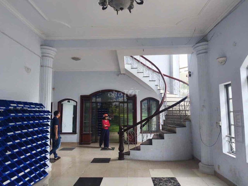 Mặt Tiền Kinh Doanh (600m2) Hẻm 496 Dương Quảng Hàm_thông ra ờ kè