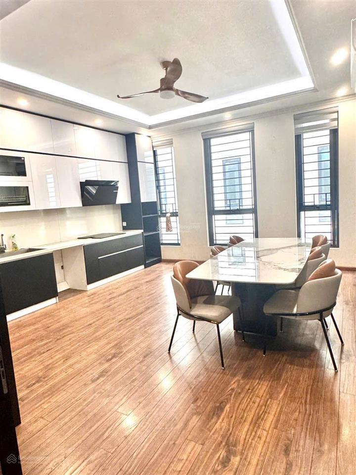 Chính chủ cần bán gấp căn liền kề louis l8 dt 100 m nhà 5 tầng hoàn thiện mới đẹp thang máy