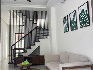 Cho thuê nhà hoàn thiện 5 tầng đẹp full nội thất 20 triệu/tháng ở ngay 0987 013 ***