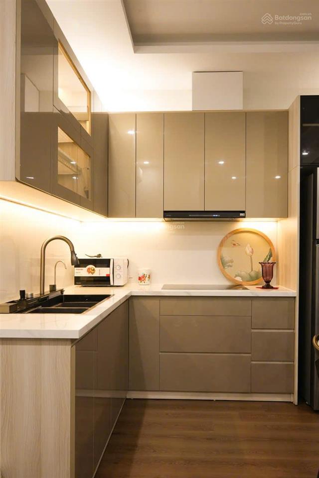 8 tỷ sở hữu ngay căn liền kề hoàn thiện full, có thang máy sẵn sổ giá hời