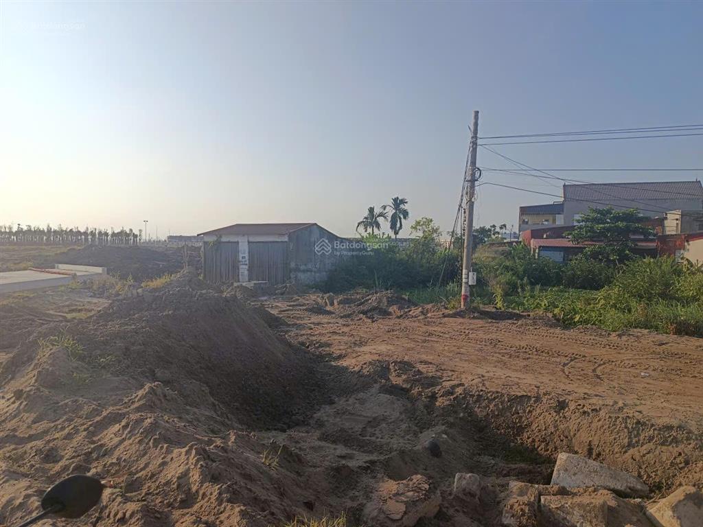 Bán 373m đất mặt đường hải phong sát vinhomes dương kinh