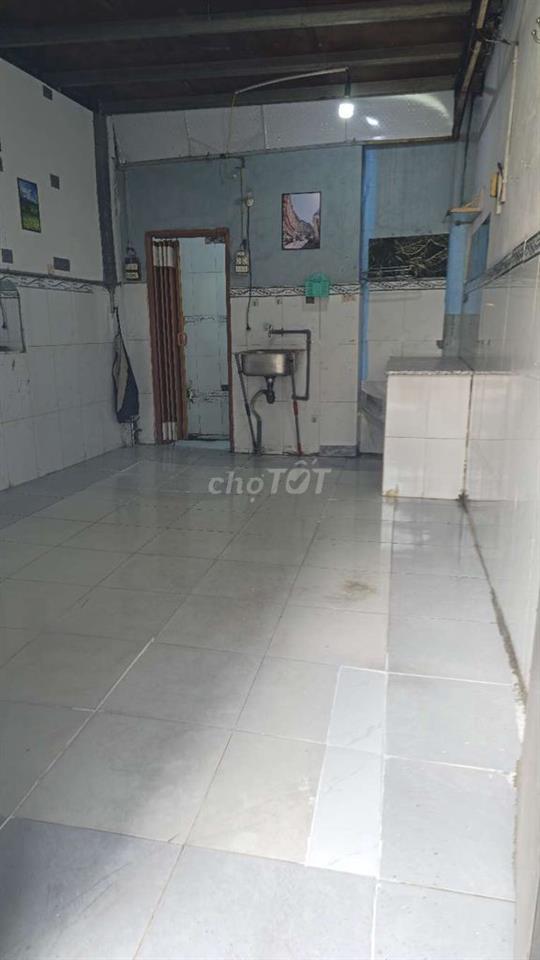 Phòng trọ có gác suốt rộng rãi 