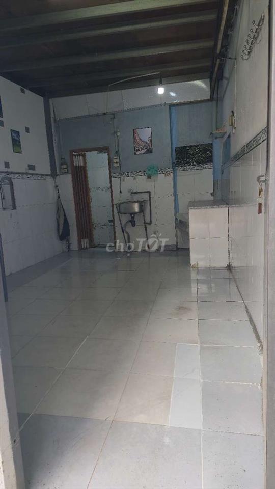 Phòng trọ có gác suốt rộng rãi 