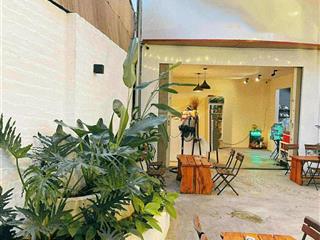 Sang quán coffee view công viên full nội thất, vào kinh doanh ngay giá thuê 5tr/tháng