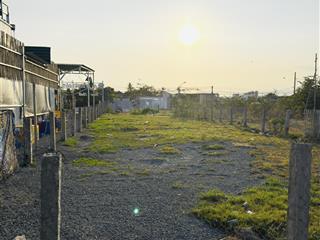 Đất 2 mặt tiền 11m đường nhựa view hồ, có thổ cư 150m2 đầu tư & kinh doanh đều được 0945 352 ***