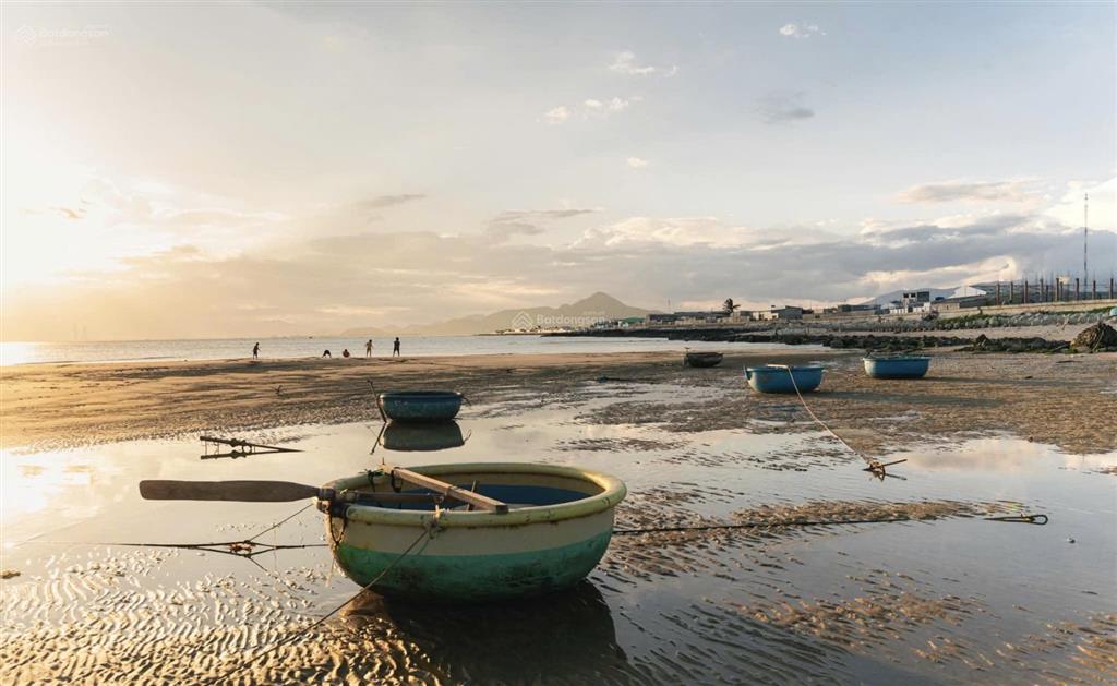 Bán đất ninh hải ninh thuận 447m2 có 306m2 đất ở sổ hồng riêng giá tốt  0945 352 ***