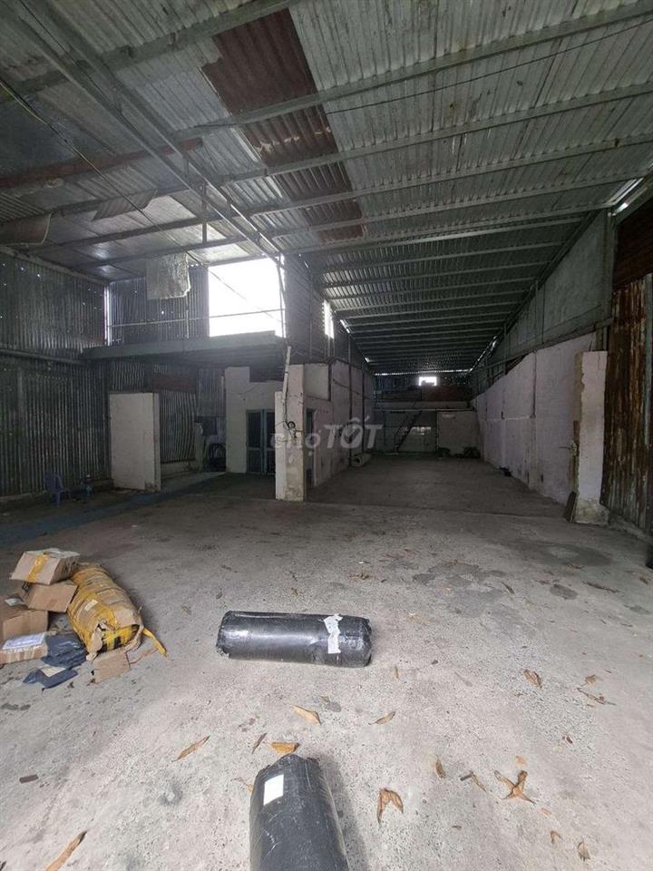 Cho thuê kho vườn lài tải 5 tấn 300m2 14tr