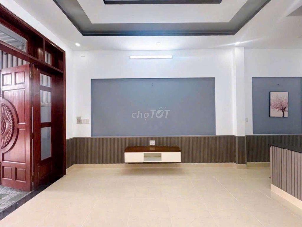 Cho thuê nhà ngay cao đẳng điện lực 2 lầu 4pn 11tr