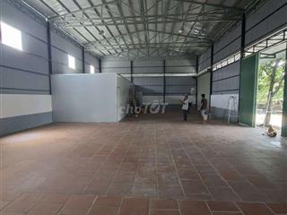 Cho thuê kho thạnh xuân ngay qlo 1a 250m2 17tr