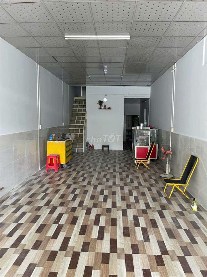 Cho thuê mặt bằng nhỏ ngay picity 125m2 9tr