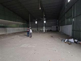 Cho thuê kho thạnh lộc ngã tư ga 450m2 28tr