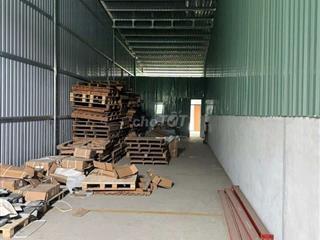 Cho thuê kho 170m2 ngay ngã tư ga 5tr