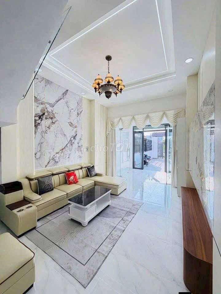 Cho thuê nhà thạnh lộc 37 trệt 3 lầu 12tr