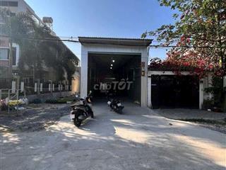 Cho thuê kho ngã tư ga 150m2 9tr