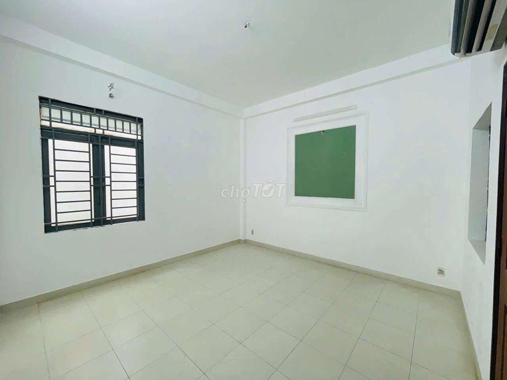 Cho thuê nhà khu nam long trệt 3 lầu sân thượng 4pn 14tr