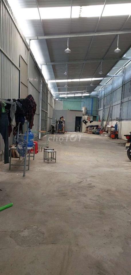 Xưởng thạnh lộc 200m2 điện 3fa sẵn 14tr/th
